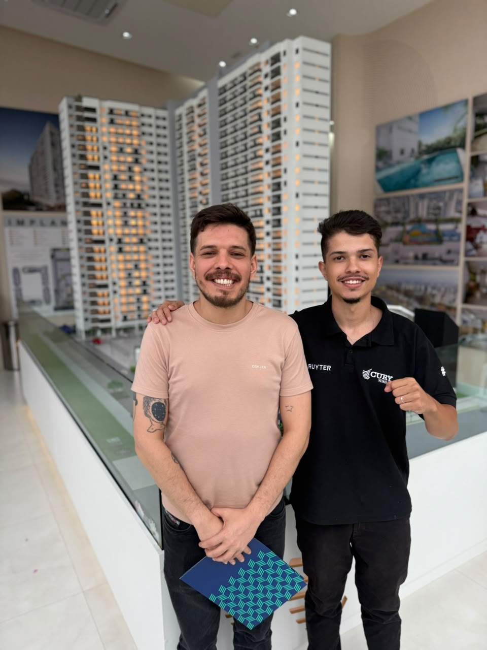 Cliente Rafael com o Marcus
